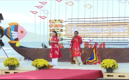 Khai mạc chương trình Xuân yêu thương - “Tết làng chài” tại biển Đà Nẵng