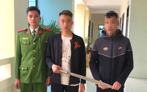 Ngăn chặn nhóm thanh thiếu niên đăng video vi phạm giao thông trên mạng xã hội