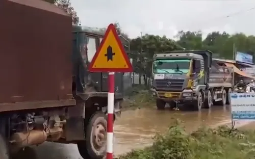 Quảng Ngãi: Mất an toàn giao thông từ xe chở đất