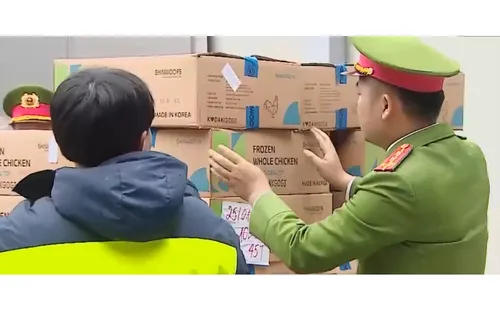 Siết chặt quản lý thị trường hàng hóa dịp Tết