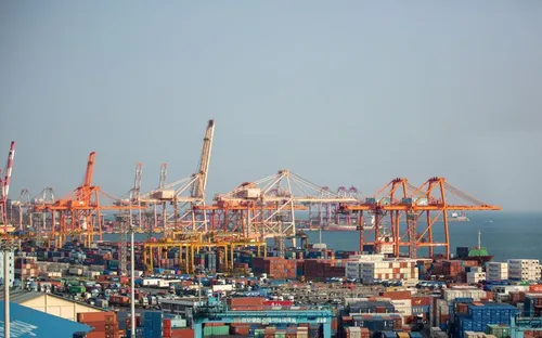 Mỹ dọa nâng thuế trở lại 25% nếu Hàn Quốc chậm gỡ rào cản phi thuế quan