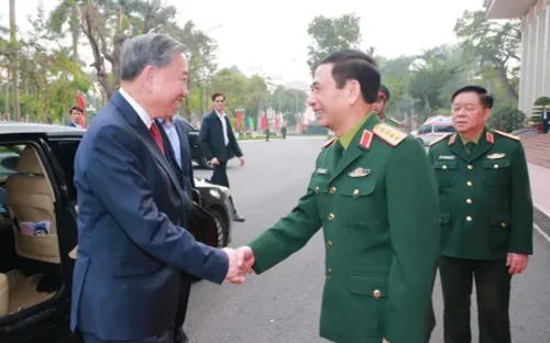Tổng Bí thư Tô Lâm gặp mặt tướng lĩnh quân đội nghỉ hưu nhân dịp Xuân Bính Ngọ 2026