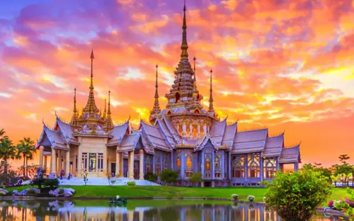 Vé Hà Nội – Bangkok chạm 10 triệu đồng, nhiều du khách hủy kế hoạch du lịch Tết