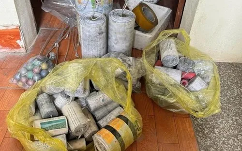 Triệt phá nhóm thanh thiếu niên sản xuất, buôn bán pháo nổ núp bóng quà Tết