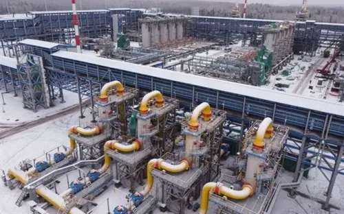 EU sẽ cấm hoàn toàn LNG của Nga từ năm 2027