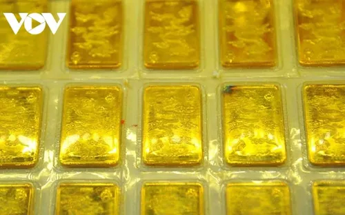 Giá vàng hôm nay 16/2: Vàng trong nước ổn định nhưng vẫn ở mức cao