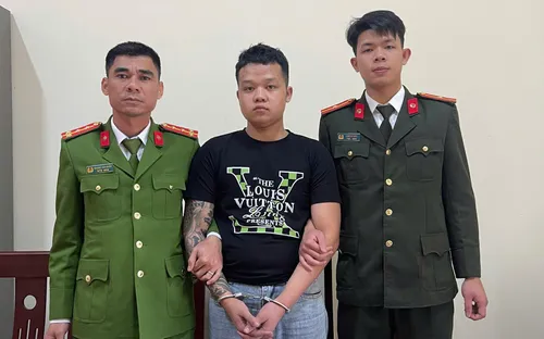 Bắt giữ đối tượng truy nã Hoàng Văn Khâm khi vừa về quê ở Nghệ An đón Tết