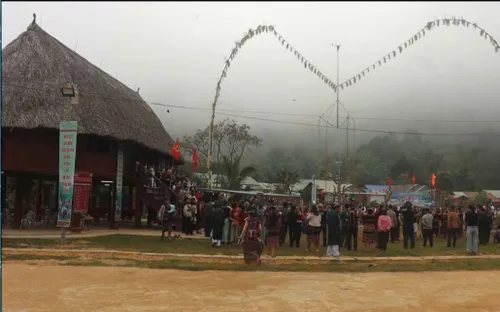 Đầu xuân, người Cơ Tu mở hội kết nghĩa cộng đồng