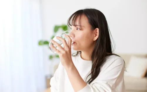 Nguyên tắc “4 đủ” giúp da khỏe, rạng rỡ suốt dịp Tết