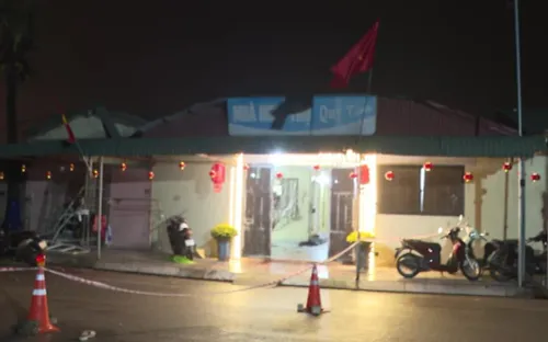 Nghi mâu thuẫn dịp Tết, người đàn ông ném mìn vào nhà anh vợ khiến 10 người bị thương