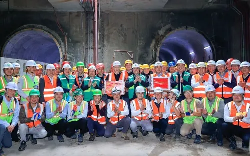 Nghiên cứu phát hành trái phiếu phát triển đường sắt