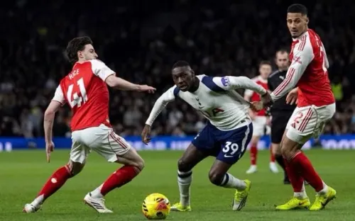 Sai lầm của Declan Rice gợi nhớ khoảnh khắc định mệnh của Steven Gerrard năm 2014