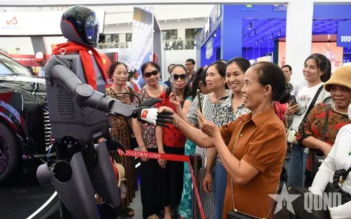 Chuyển đổi số, chuyển đổi xanh - lực đẩy nâng cao nội lực đất nước