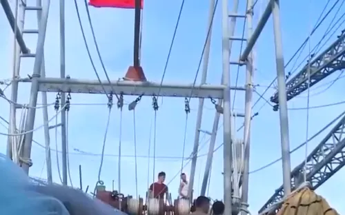 Ngư dân Thanh Hóa ra khơi, đón lộc biển