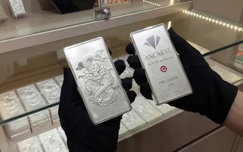 Giá bạc hôm nay 25/2: Bạc trong nước và thế giới cùng tăng