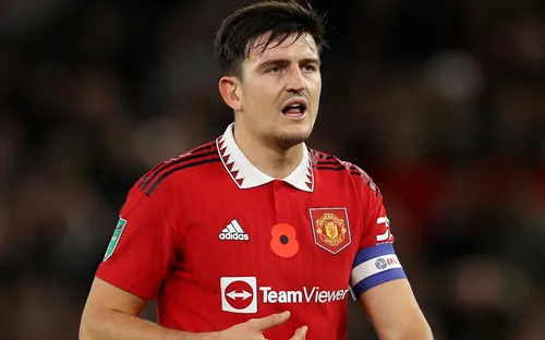 Khi Harry Maguire lặng lẽ trở lại vai trò trụ cột tại Man Utd