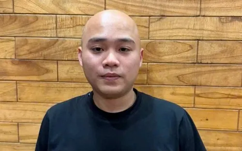 Công an xã Nội Bài vận động đối tượng truy nã Nguyễn Gia Phong ra đầu thú