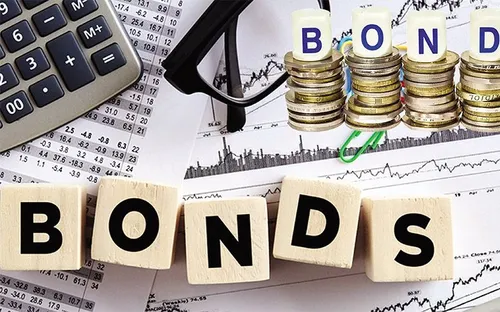 Phát hành trái phiếu riêng lẻ "đóng băng", ngân hàng thống trị thị trường trái phiếu đại chúng