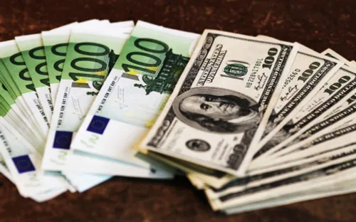 USD lên đỉnh ba tháng vì căng thẳng Trung Đông, euro giảm phiên thứ ba liên tiếp