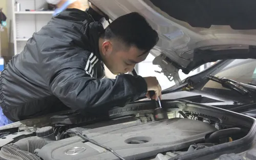 Đại diện Trung tâm đăng kiểm : Đáp ứng kiểm định khí thải mới không quá khó