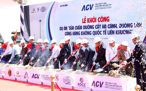 Lâm Đồng: Khởi công sửa chữa đường cất hạ cánh, đường lăn Cảng hàng không quốc tế Liên Khương