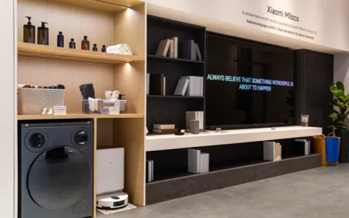 Xiaomi giới thiệu hệ sinh thái AI Human x Car x Home tại MWC 2026