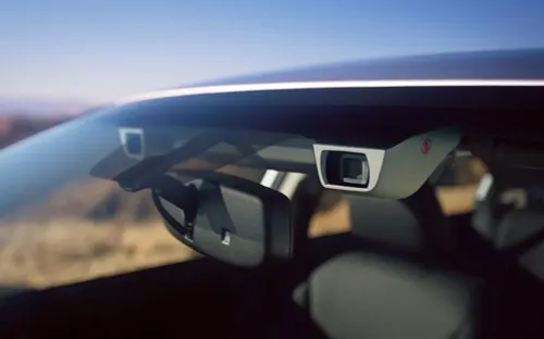 Phát triển “mắt thần” cho xe tự lái, phản ứng nhanh hơn não người