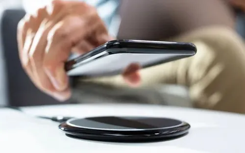 Điện thoại vẫn báo sạc nhanh nhưng pin vào chậm: Nguyên nhân có thể nằm ở những lỗi này