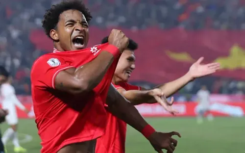 Xuân Son, Văn Vĩ được gọi lên tuyển Việt Nam chuẩn bị đấu Malaysia