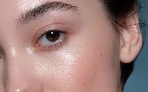 Cảnh báo từ chuyên gia: Sai lầm khi bổ sung Vitamin B12 và Sắt có thể tàn phá làn da