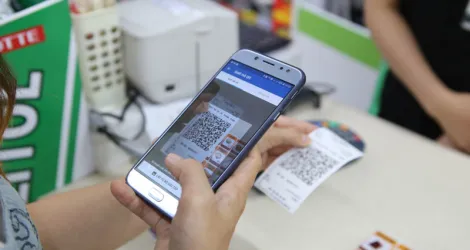 Đẩy mạnh thanh toán không dùng tiền mặt để nâng cao hiệu quả quản lý thuế