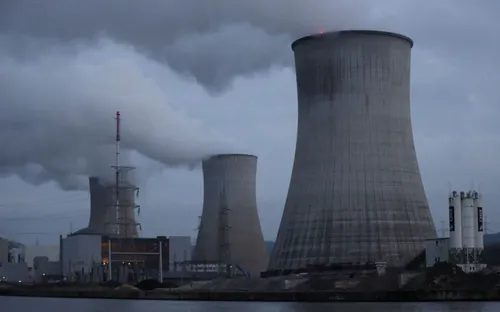 Điện hạt nhân trở lại chiến lược năng lượng toàn cầu