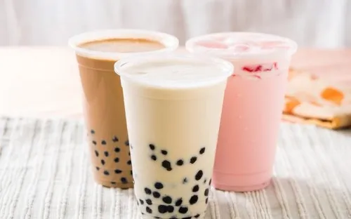 Chuyên gia cảnh báo trẻ uống nhiều trà sữa có nguy cơ tăng axit uric, tổn thương thận