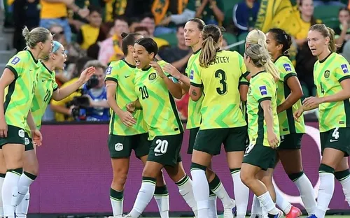 Australia vào bán kết Asian Cup nữ 2026, trở thành đại diện châu Á đầu tiên dự World Cup nữ 2027