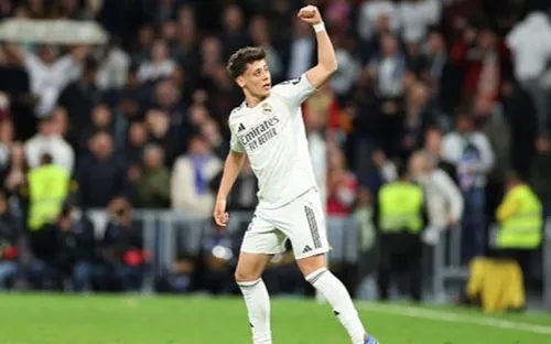 Arda Guler ghi siêu phẩm từ giữa sân, Real Madrid thắng đậm Elche