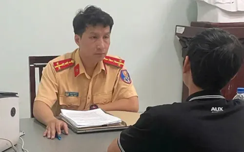 Đăng tin “bị cướp xe” khi bị CSGT tạm giữ phương tiện, người đàn ông bị xử phạt