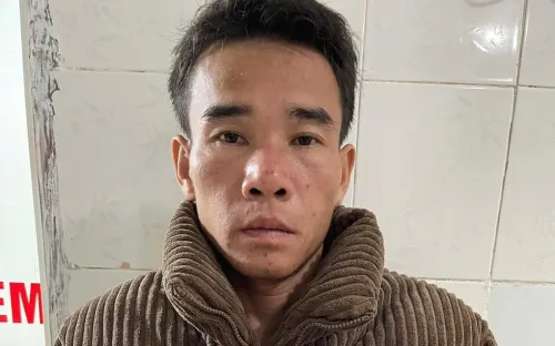 Phát hiện tàng trữ súng, người đàn ông ở Nghệ An nhảy xuống sông trốn nhưng bị bắt giữ