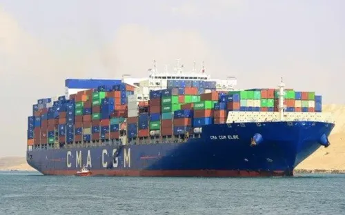 Giá cước vận chuyển container có xu hướng tăng do áp lực chi phí và địa chính trị