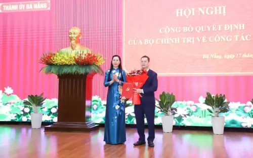 Bộ Chính trị điều động, chỉ định đồng chí Nguyễn Mạnh Hùng giữ chức Phó Bí thư Thành ủy Đà Nẵng