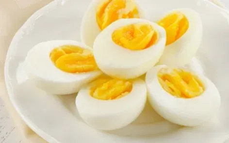 Lòng trắng hay lòng đỏ: Cách ăn trứng để tối ưu dinh dưỡng