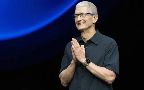 CEO Tim Cook: Chưa có kế hoạch rời Apple, nhấn mạnh AI và quyền riêng tư