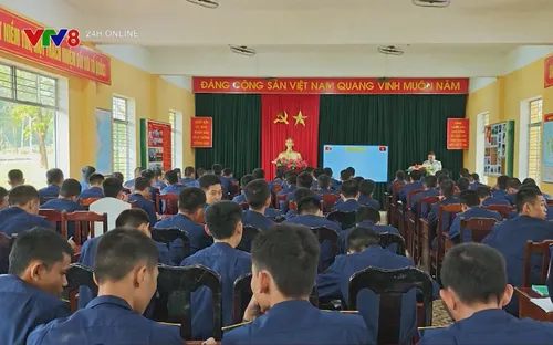 Vùng Cảnh sát biển 2 giáo dục truyền thống cho chiến sỹ mới