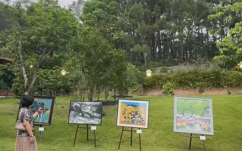 Huế: Triển lãm tranh " Giấc mơ của những giấc mơ"
