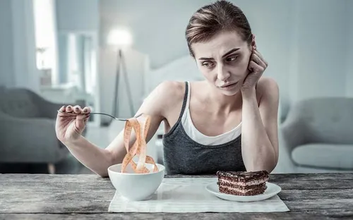 Rối loạn ăn uống: Mối nguy âm thầm với sức khỏe thể chất và tinh thần