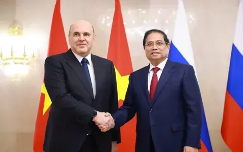 Việt Nam – Nga thúc đẩy hợp tác năng lượng, dầu khí, ký kết xây dựng nhà máy điện hạt nhân