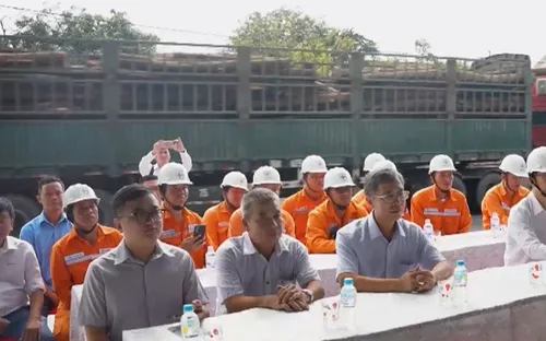 Điện lực Gia Lai đón khách hàng thứ 1 triệu