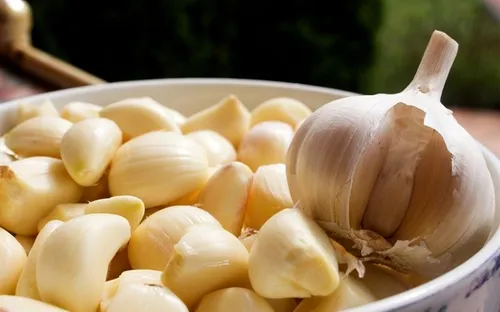 Cách ăn tỏi đúng để phát huy tối đa lợi ích cho sức khỏe