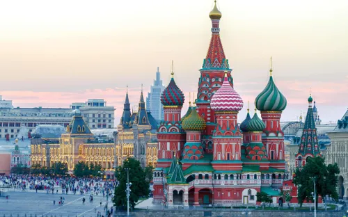 Nga cân nhắc miễn thị thực cho khách đoàn Việt Nam để thúc đẩy du lịch