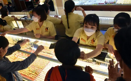Giá vàng hôm nay, 24-3: Bật tăng trở lại