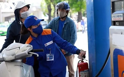 Giá xăng dầu Việt Nam thấp hơn nhiều nước trong khu vực, nguồn cung vẫn ổn định